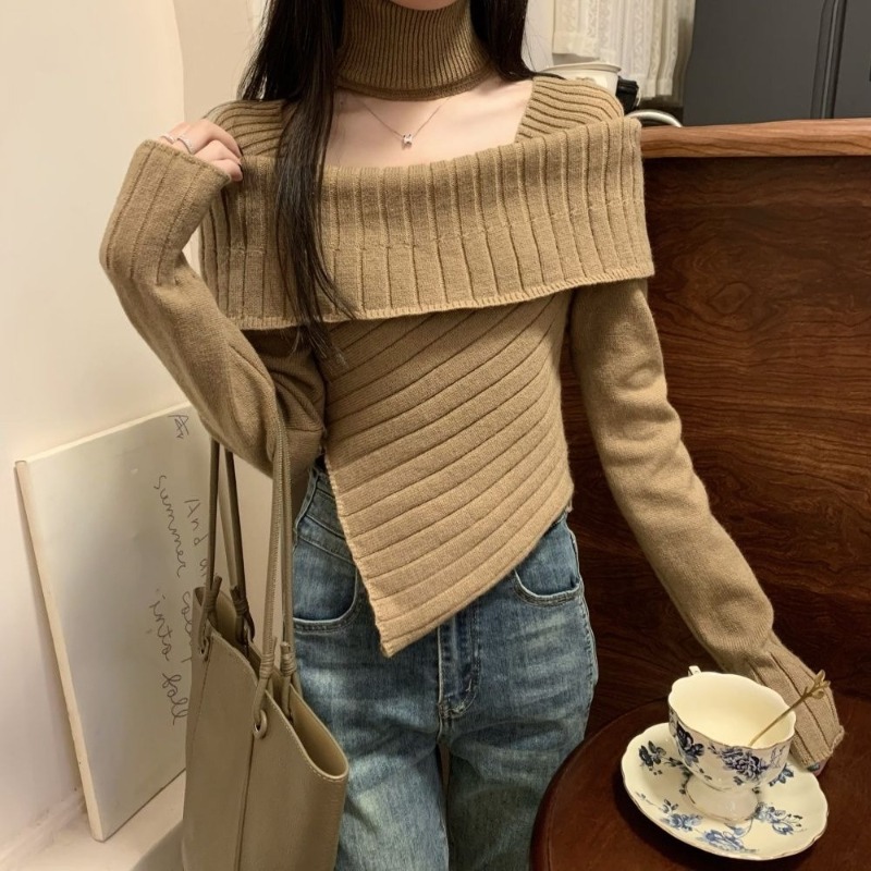 Cropped Female Pullover Christ - Winter Clothing Offer review and price