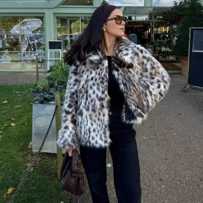 Europe Beautiful Women's Cloth - Winter Clothing Europe review and price
